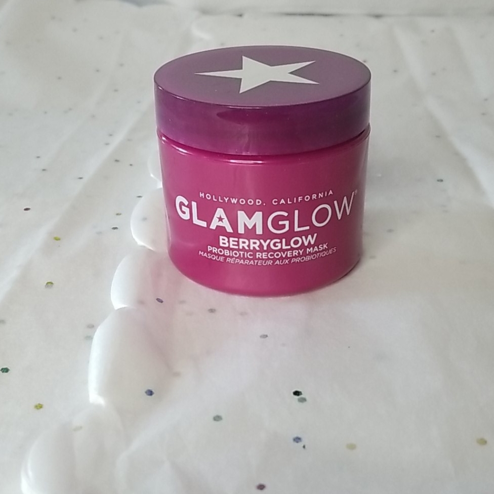 Glamglow Berryglow Probiotic Recovery Face Mask